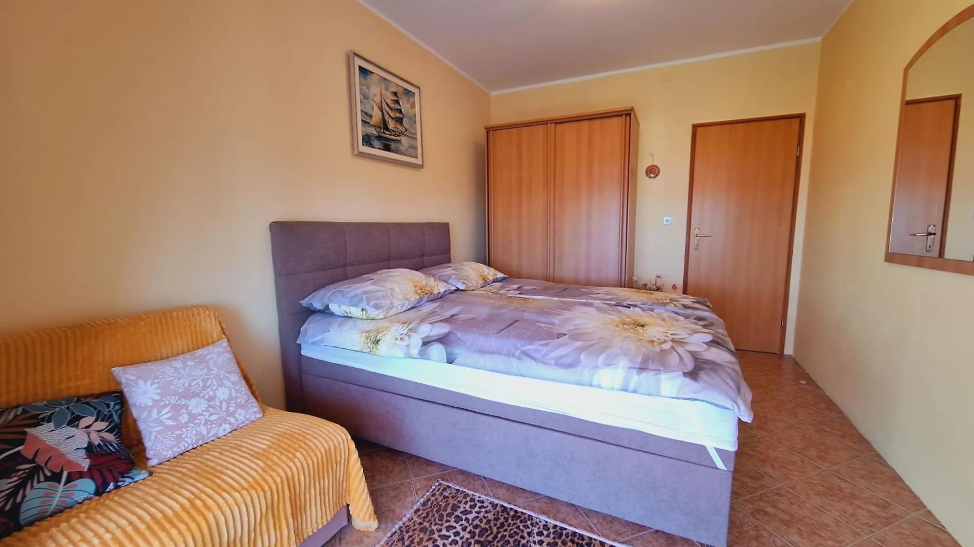 Apartments Domi Selce