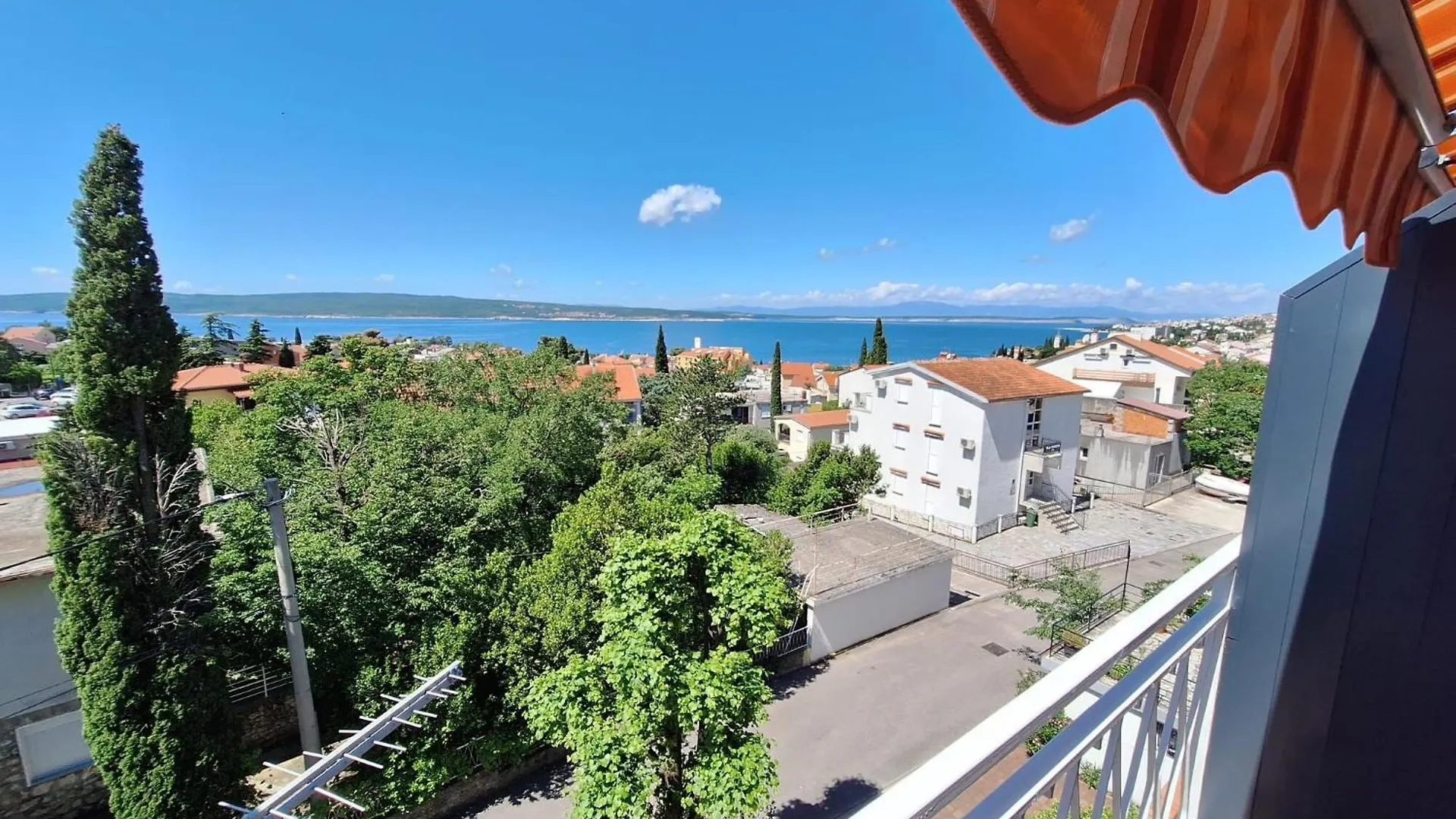 Apartments Domi Selce