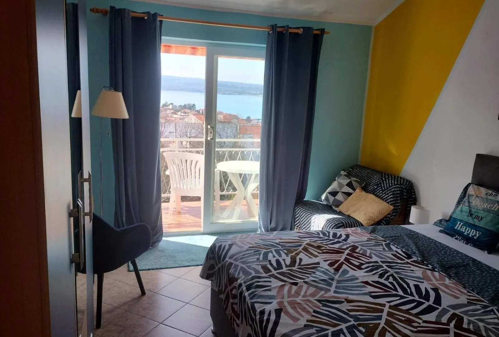 Apartments Domi Selce