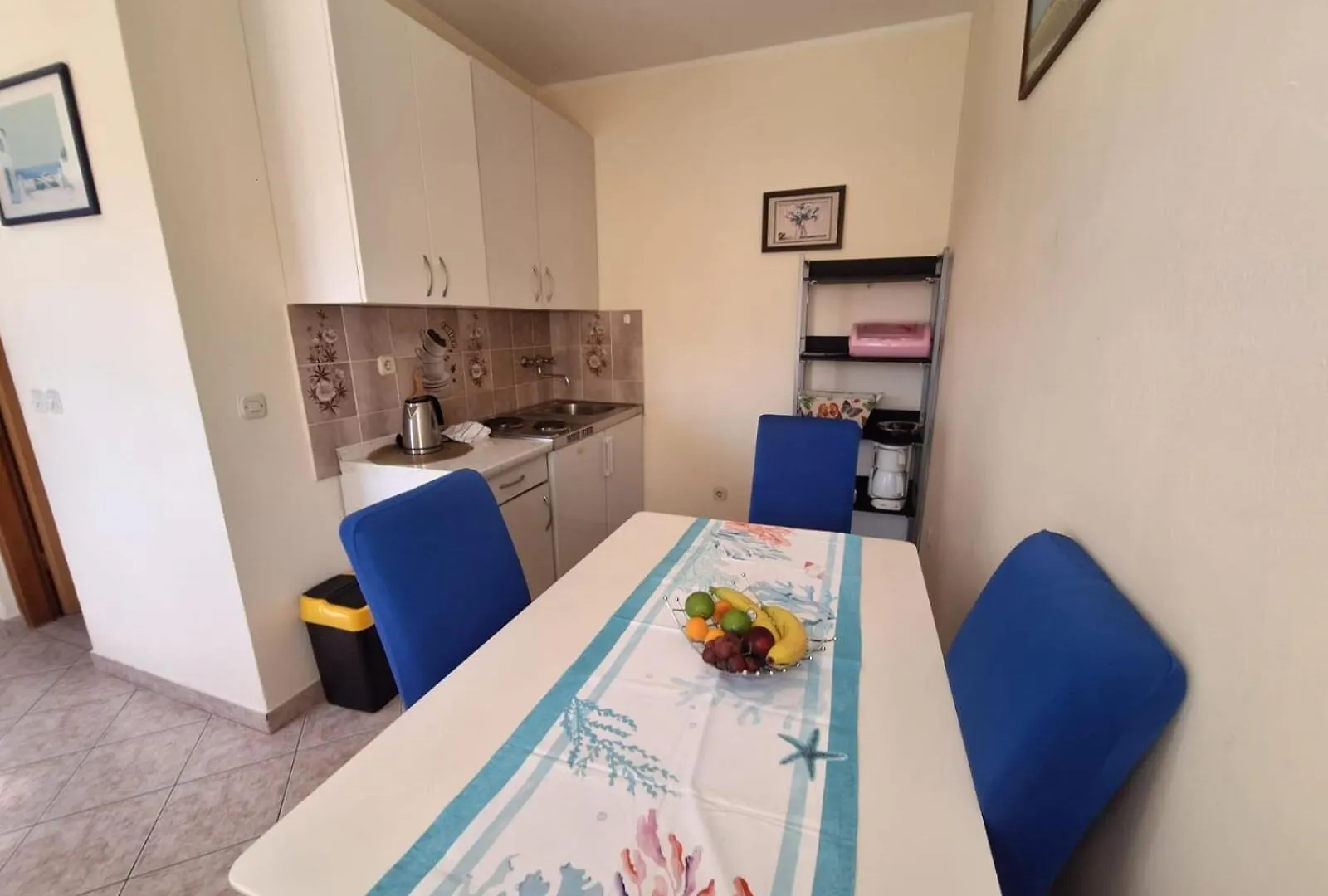 Apartments Domi Selce 0*,  Croatia